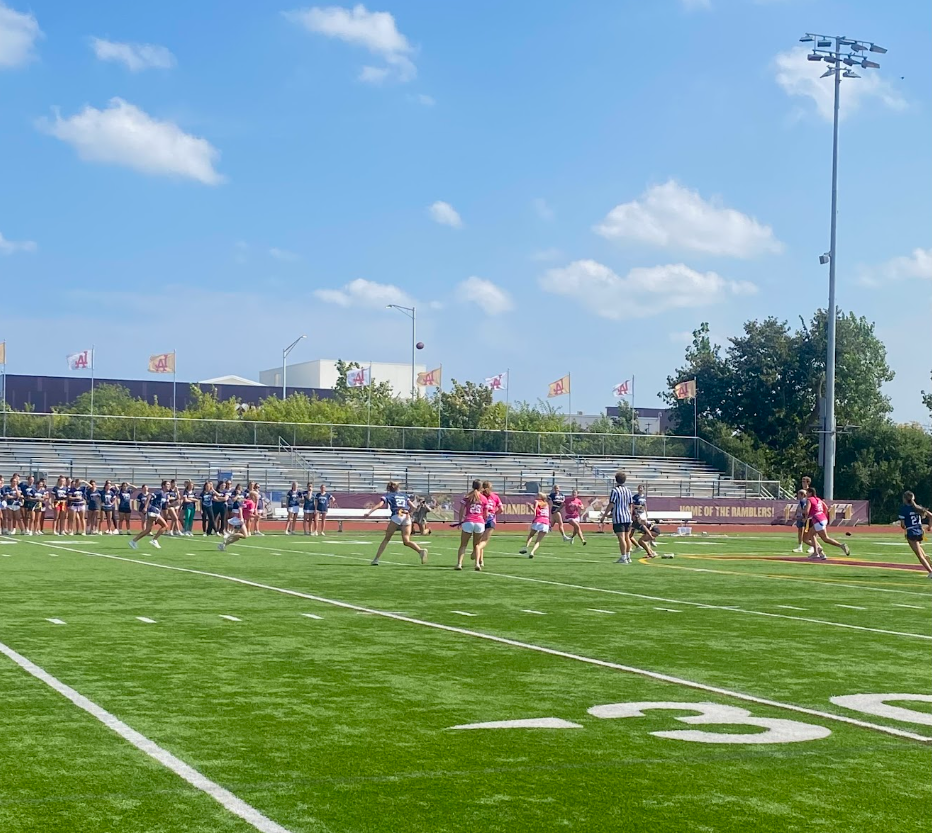 Seniors Take the Win at Powder Puff 2025